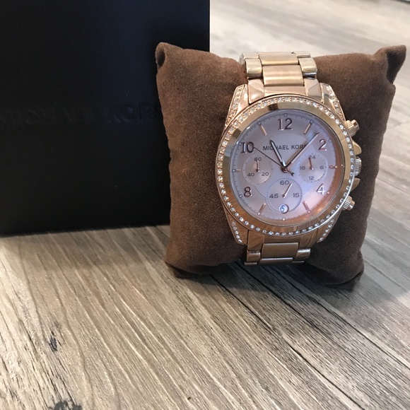 Michael Kors Rose Gold Watch | Embellished Bezel | Big Face - Picture 11 of 13